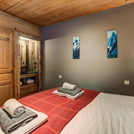 Вилла Holliday With 9 Bedrooms, Jacuzzi And Sauna Шамони